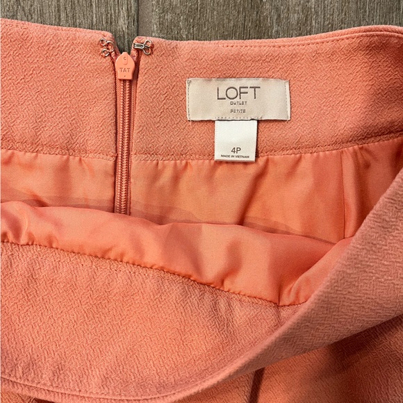 Loft Coral Petite Scalloped Skirt Size 4P - Picture 9 of 11